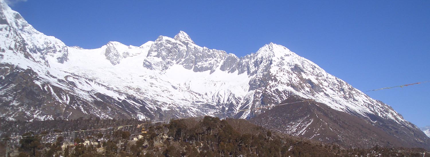 Manaslu Circuit Trek